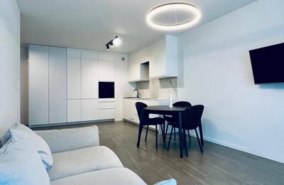 Location d’un appartement lumineux de 2 pièces dans la résidence prestigieuse Angel, 44 m², Wrocław, Pologne